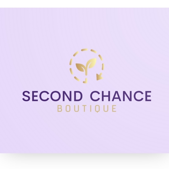 Meet Your Posher, Christina - Picture 1 of 1